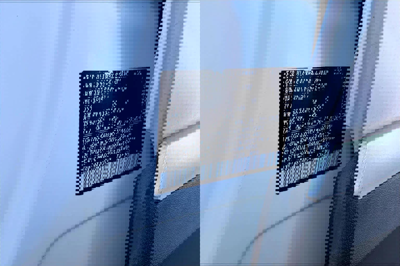 Used 2017 Volkswagen Tiguan Wolfsburg Edition image 33