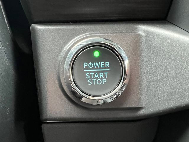 New 2025 Ford F150 Lightning XLT image 22