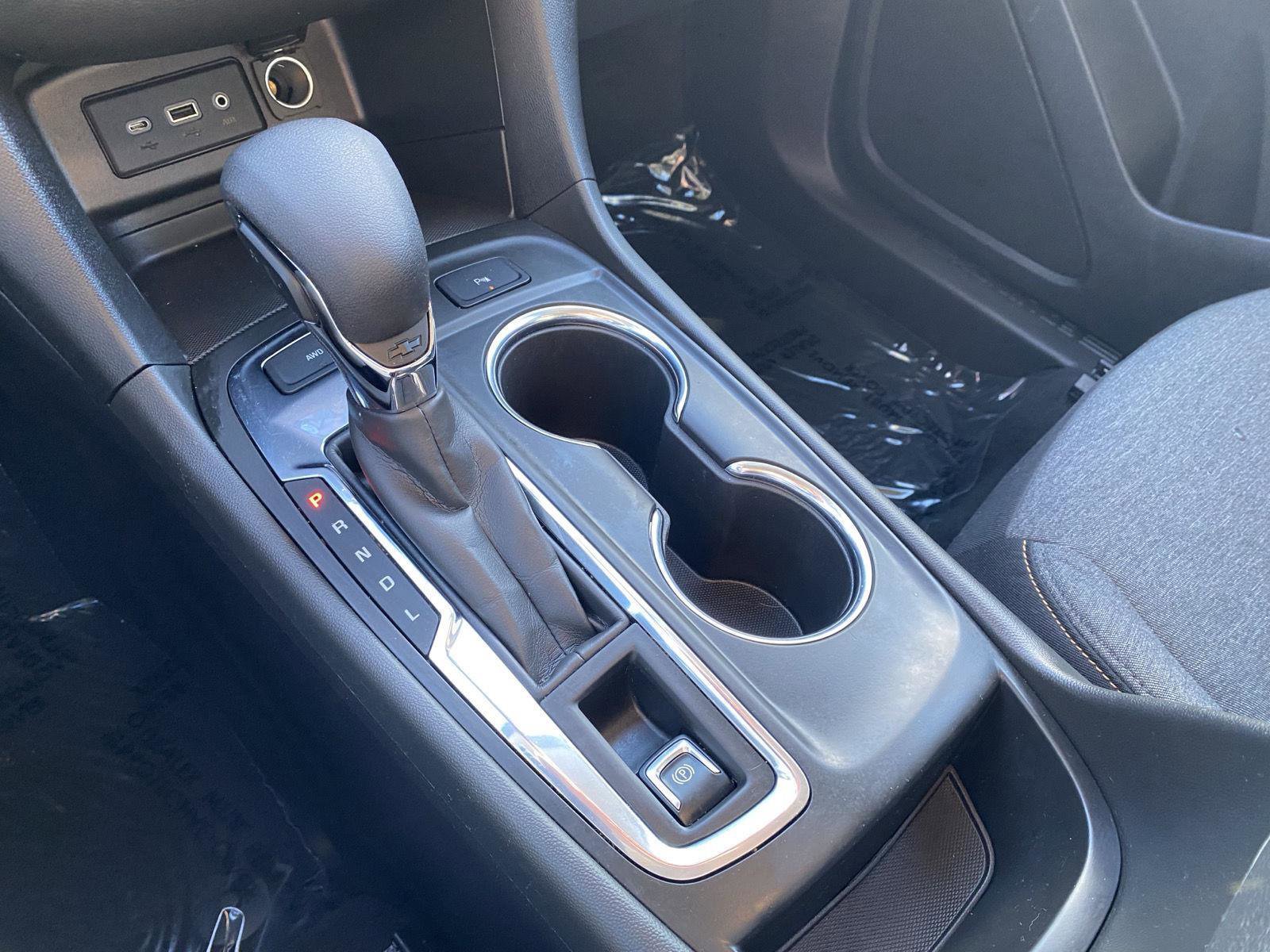 Used 2022 Chevrolet Equinox LT image 24