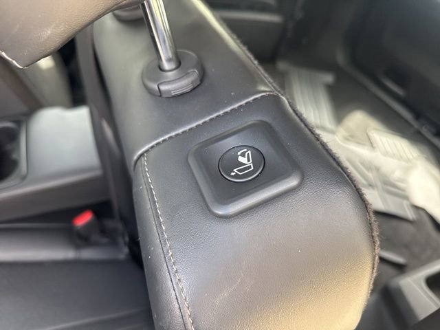 Used 2022 Kia Sorento S w/ Panoramic Sunroof Package image 34