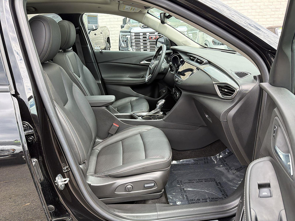 Used 2023 Buick Encore GX Essence w/ Experience Buick Package FWD image 26