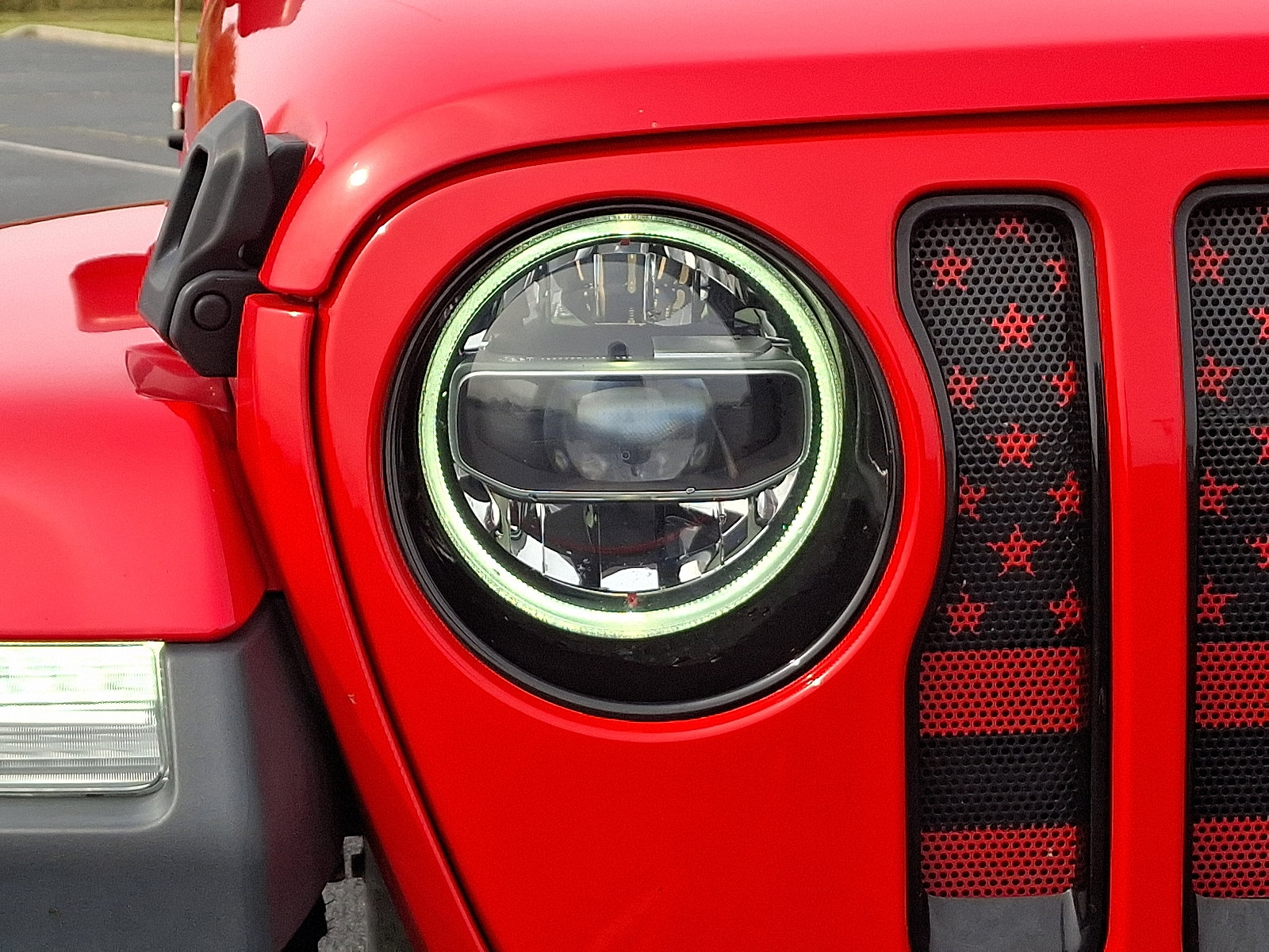 Used 2022 Jeep Wrangler Unlimited Sahara image 9