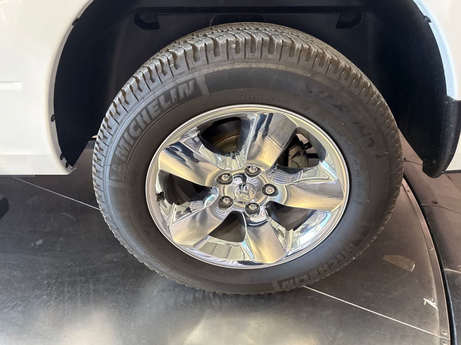 Used 2018 RAM 1500 Big Horn RWD image 11