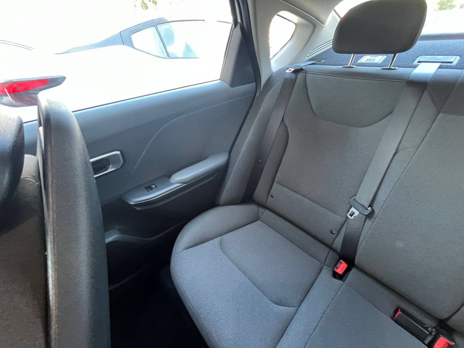 Used 2025 Kia K4 FWD image 40