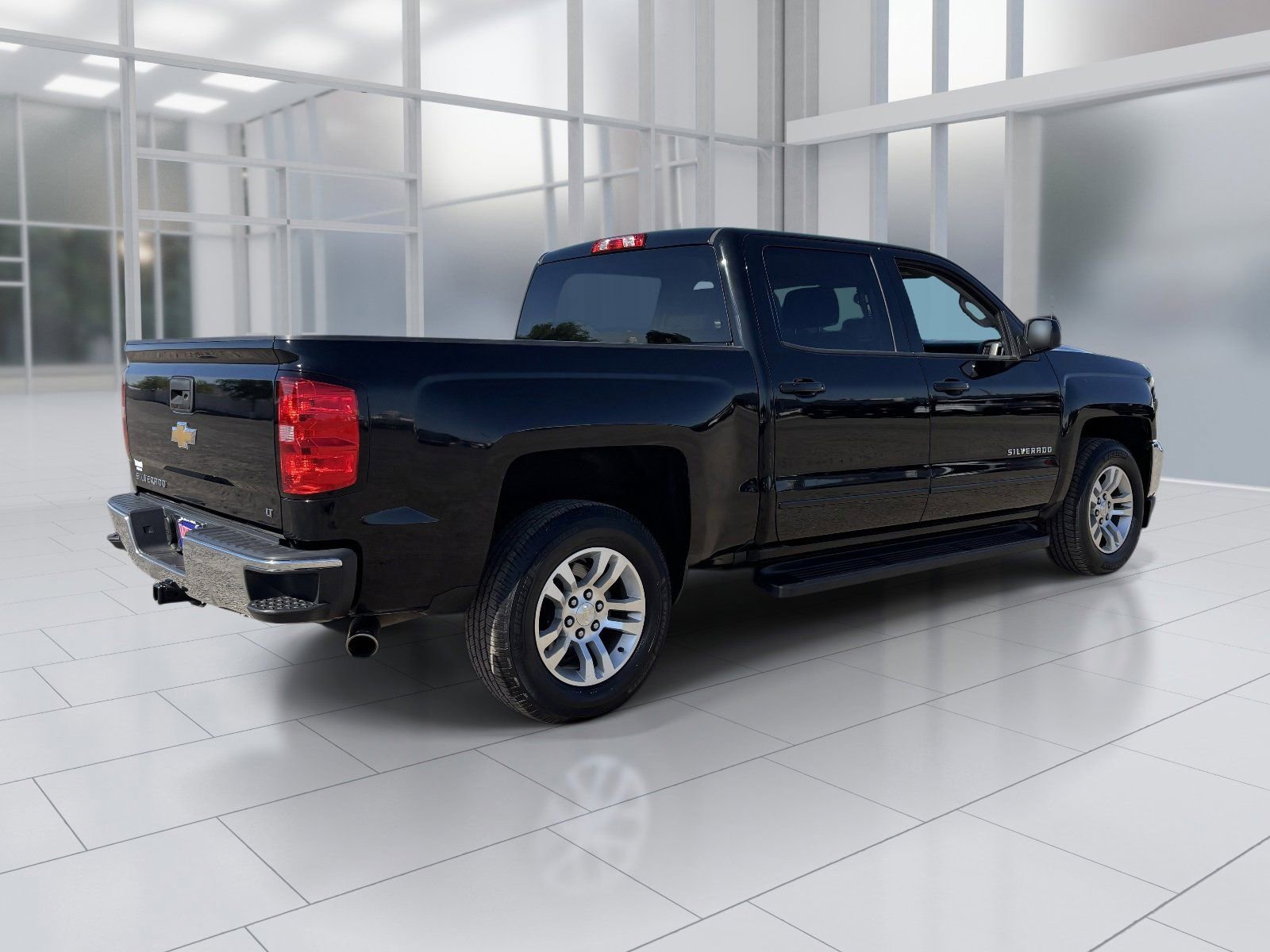 Used 2018 Chevrolet Silverado 1500 LT w/ All Star Edition RWD image 5