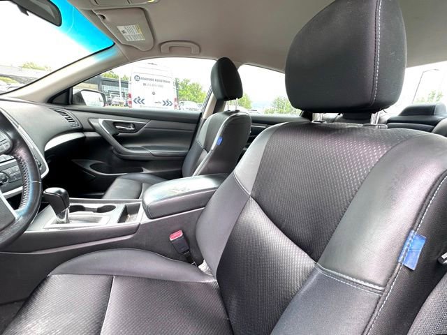 Used 2016 Nissan Altima 2.5 SR FWD image 15