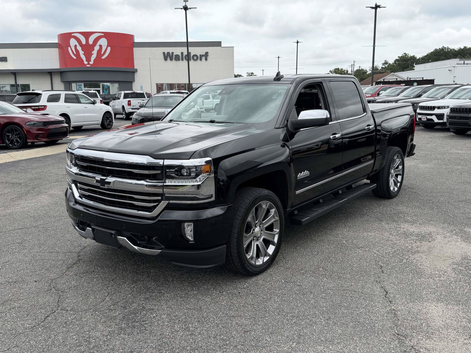Used 2018 Chevrolet Silverado 1500 High Country AWD/4WD image 6