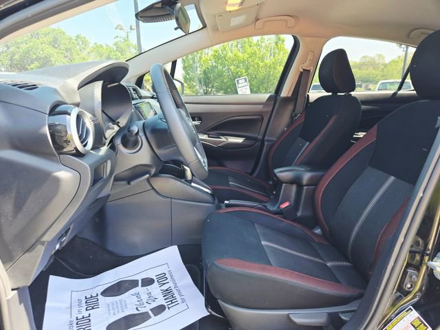Used 2024 Nissan Versa SR image 14