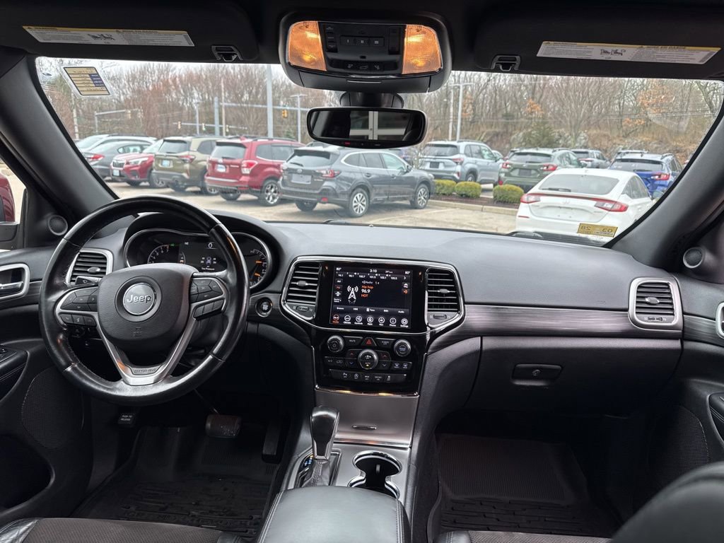 Used 2020 Jeep Grand Cherokee Altitude image 11