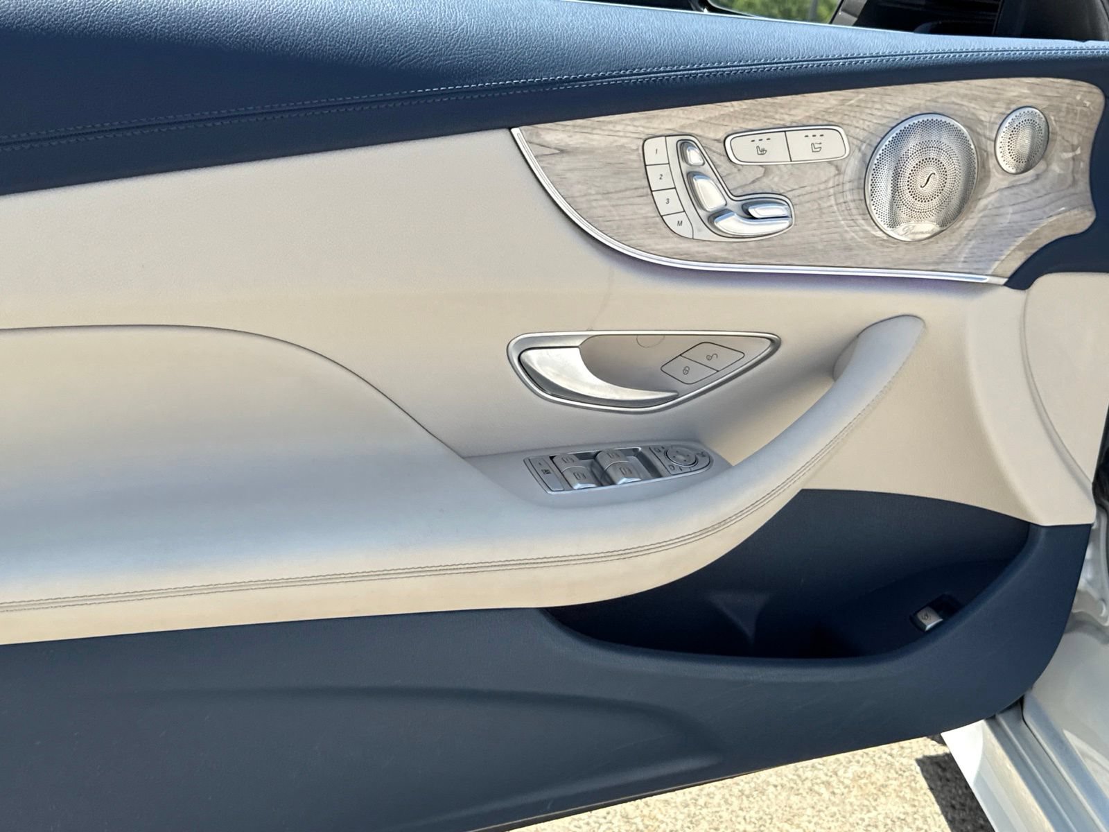 Used 2023 Mercedes-Benz E 450 Cabriolet image 21