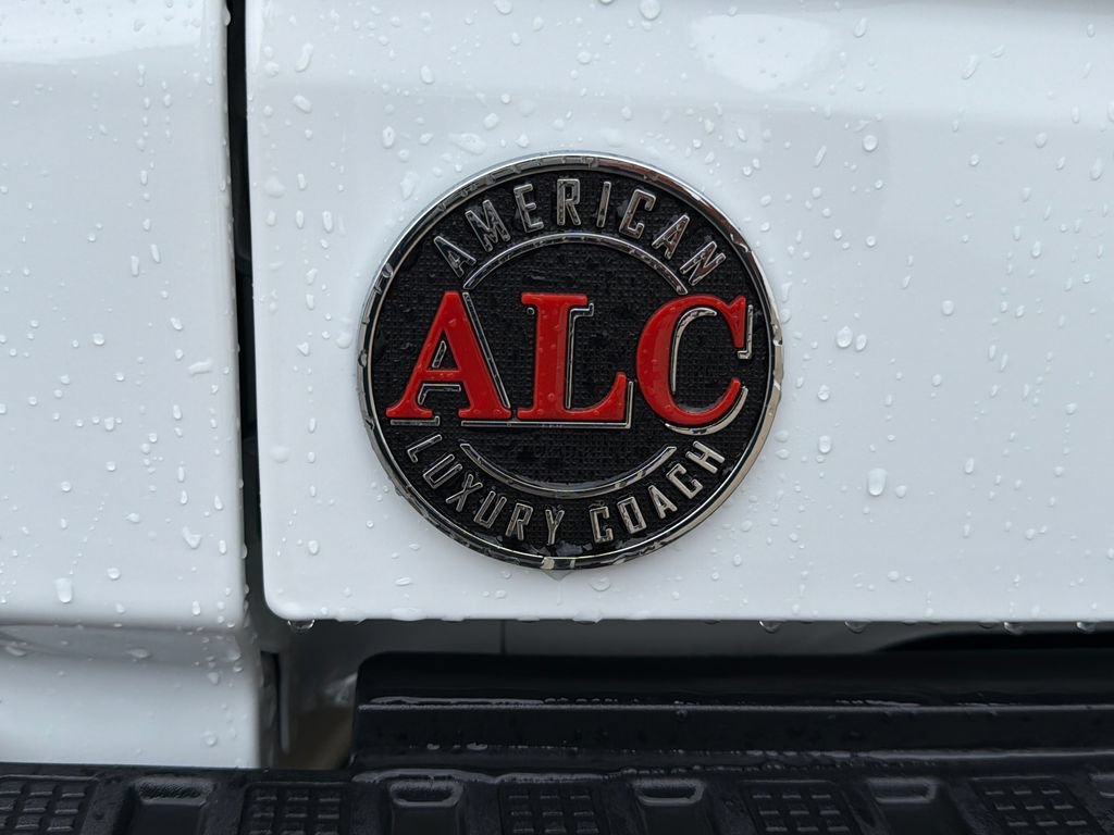New 2026 GMC Sierra 1500 AT4 w/ Technology Package AWD/4WD image 34