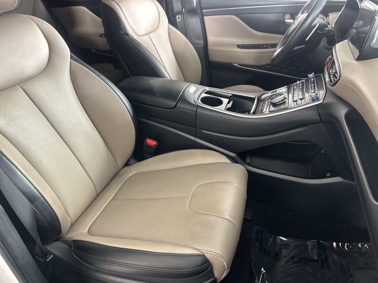 Used 2023 Hyundai Santa Fe SEL Premium AWD/4WD image 26