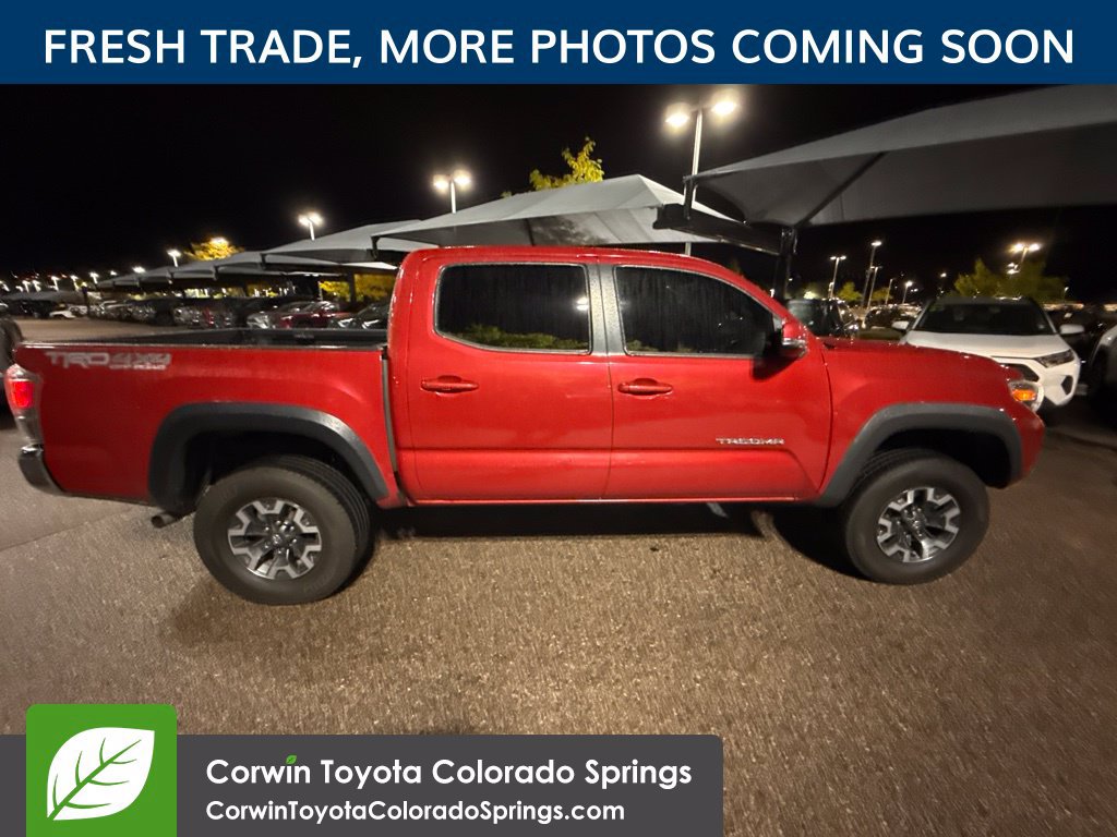 Used 2022 Toyota Tacoma TRD Off-Road AWD/4WD image 9