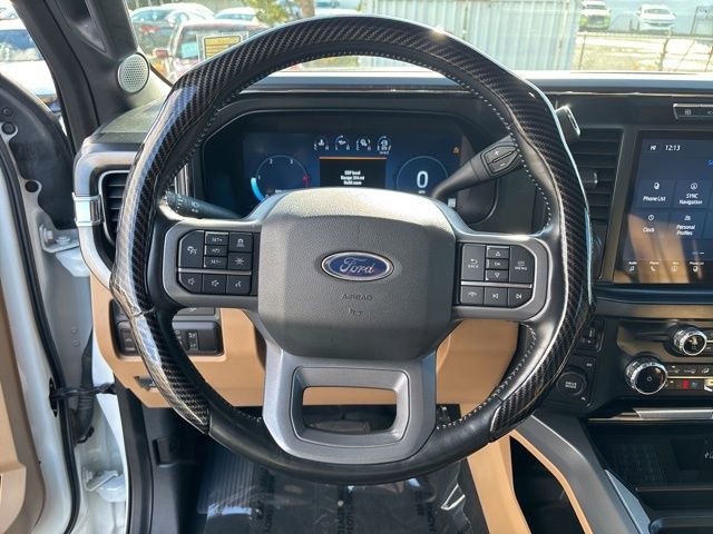 Used 2023 Ford F350 Lariat w/ Lariat Ultimate Package image 13