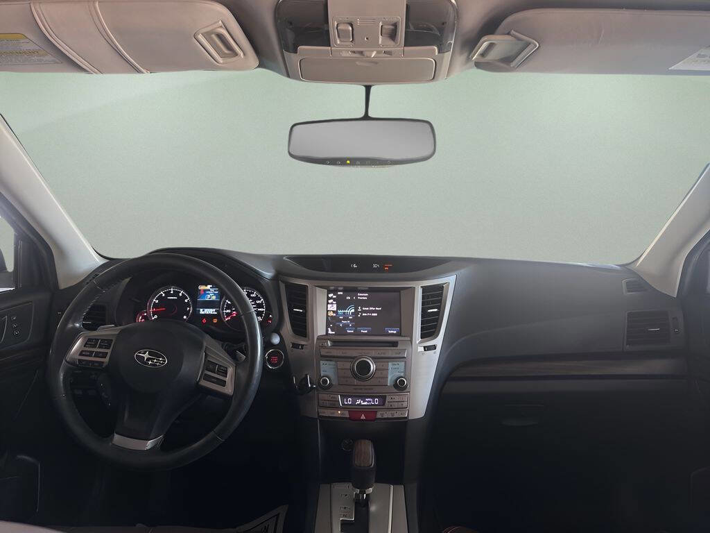 Used 2013 Subaru Outback 3.6R Limited w/ Special Appearance Pkg image 17