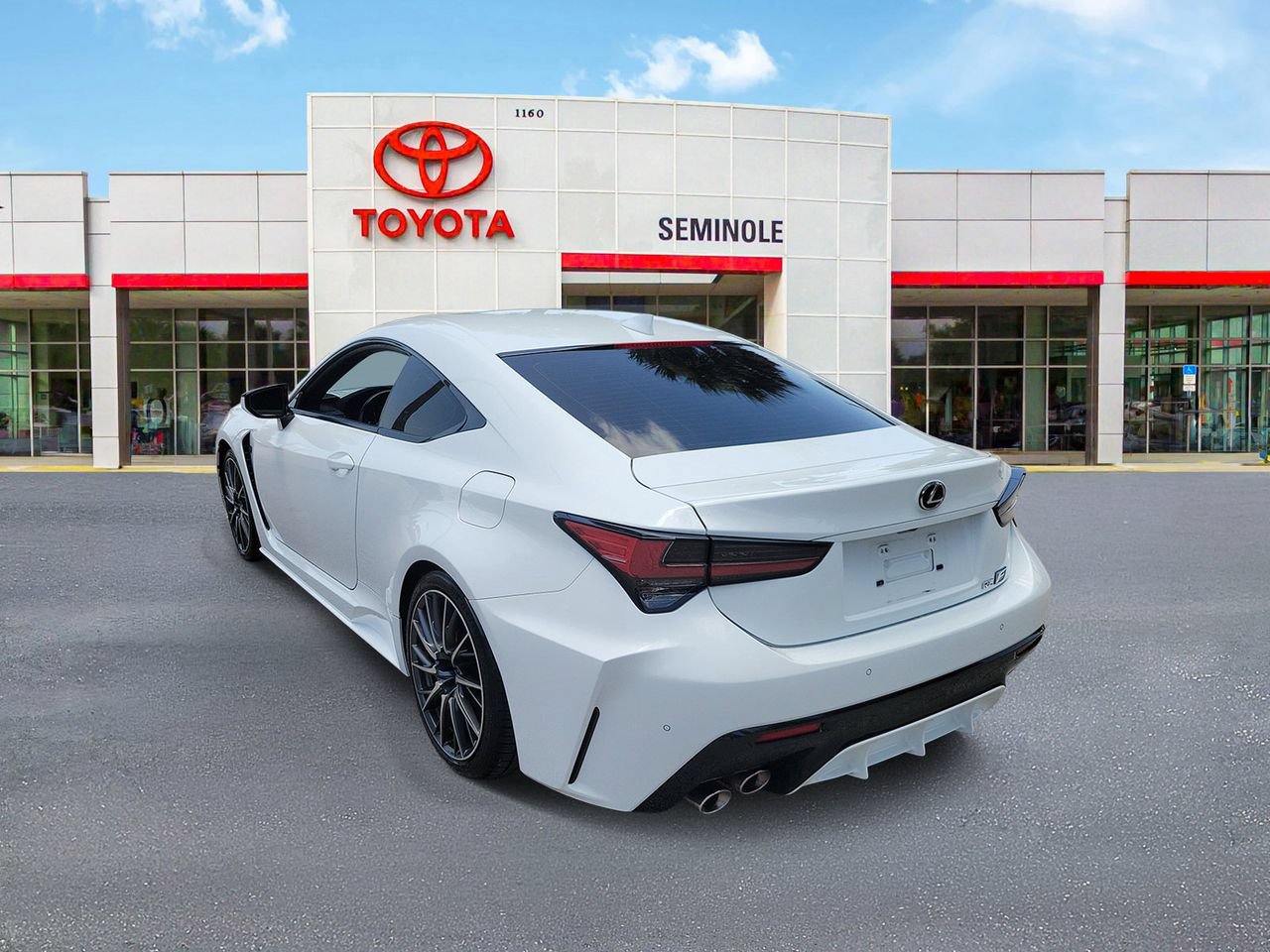 Used 2020 Lexus RC F w/ Premium Package RWD image 4