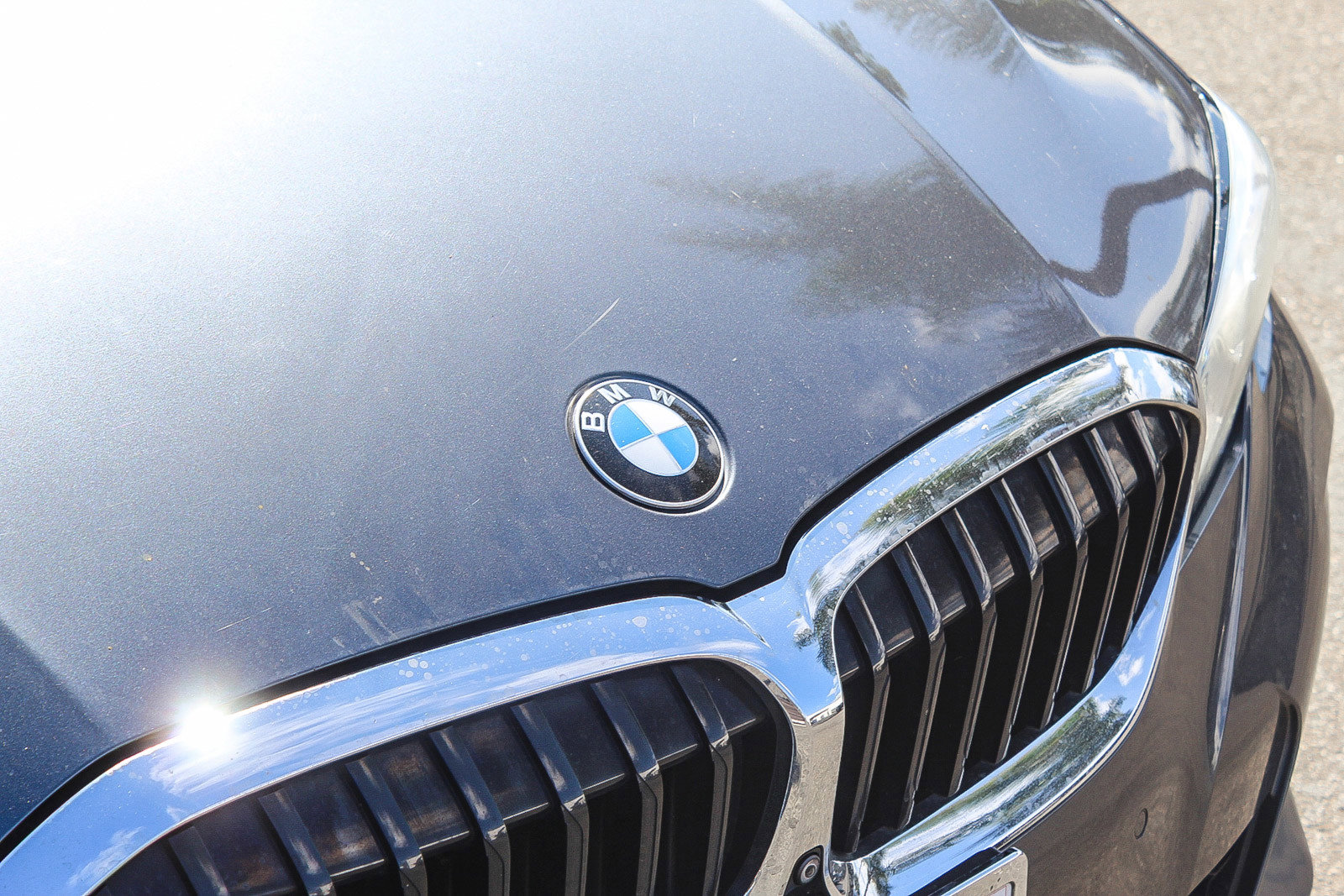 Used 2019 BMW 330i Sedan w/ M Sport Package image 9