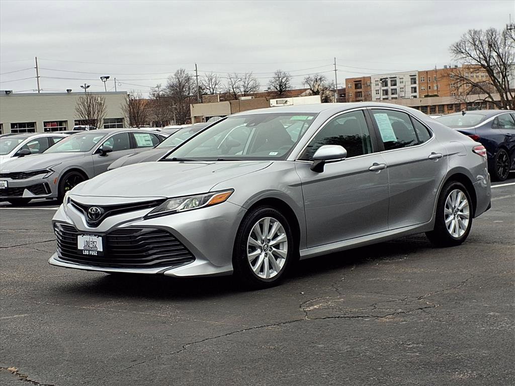 Used 2019 Toyota Camry LE image 33