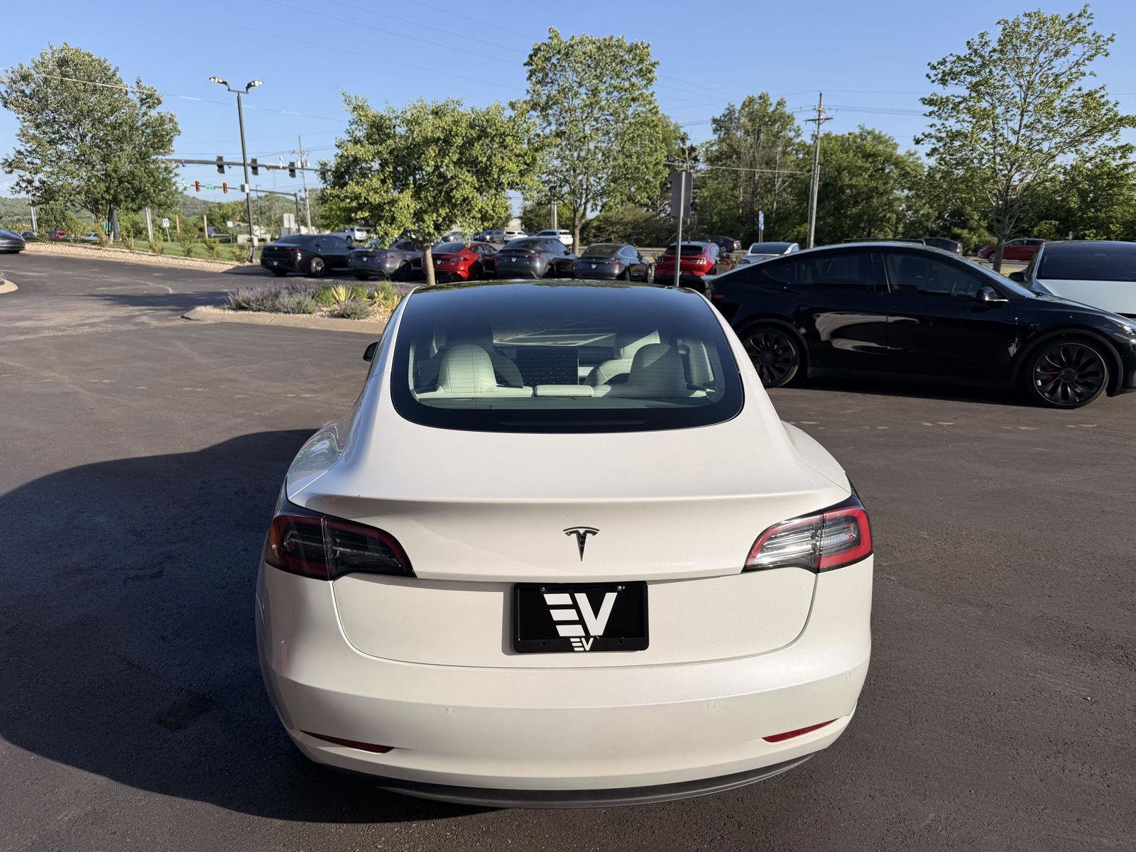 Used 2021 Tesla Model 3 Standard Range Plus RWD image 7