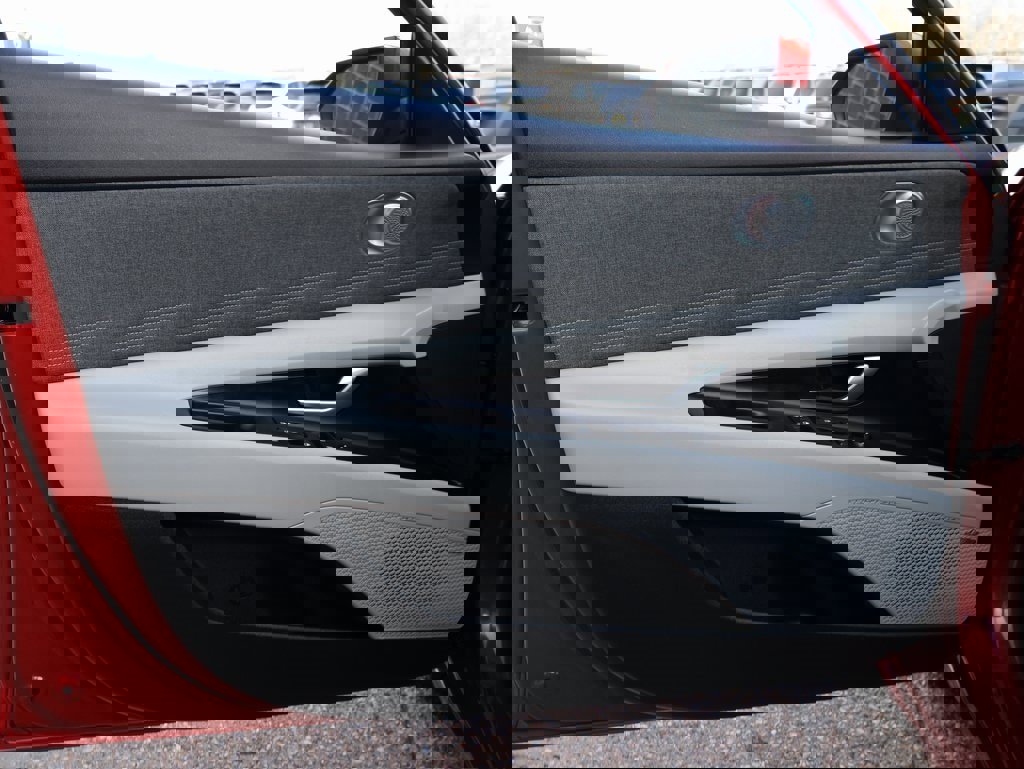 Certified 2022 Hyundai Elantra Limited image 21