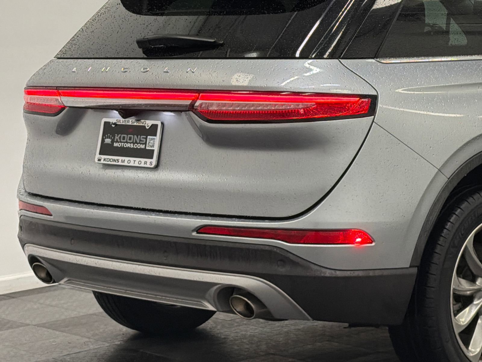 Used 2022 Lincoln Corsair AWD w/ Premium Package image 6