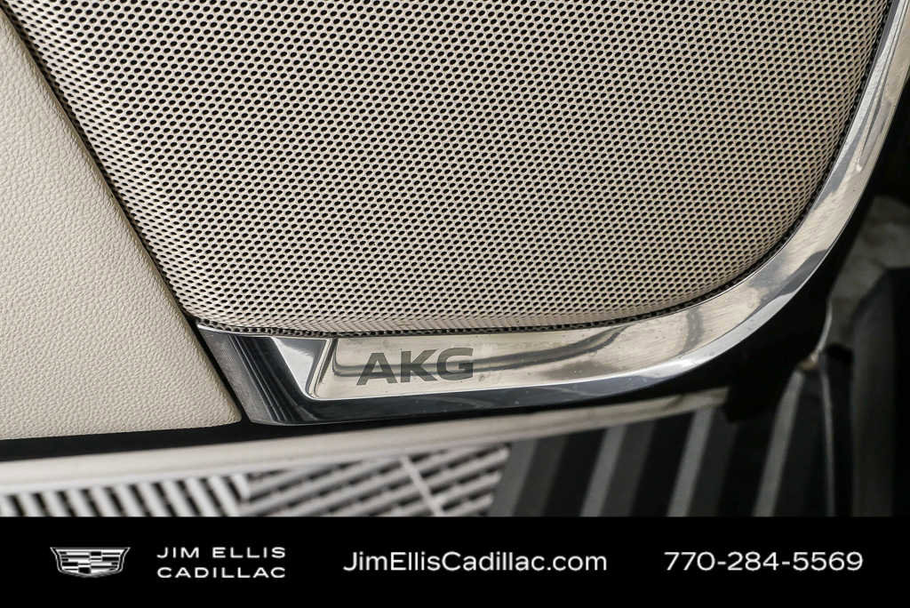 Used 2023 Cadillac Escalade Premium Luxury Platinum image 7