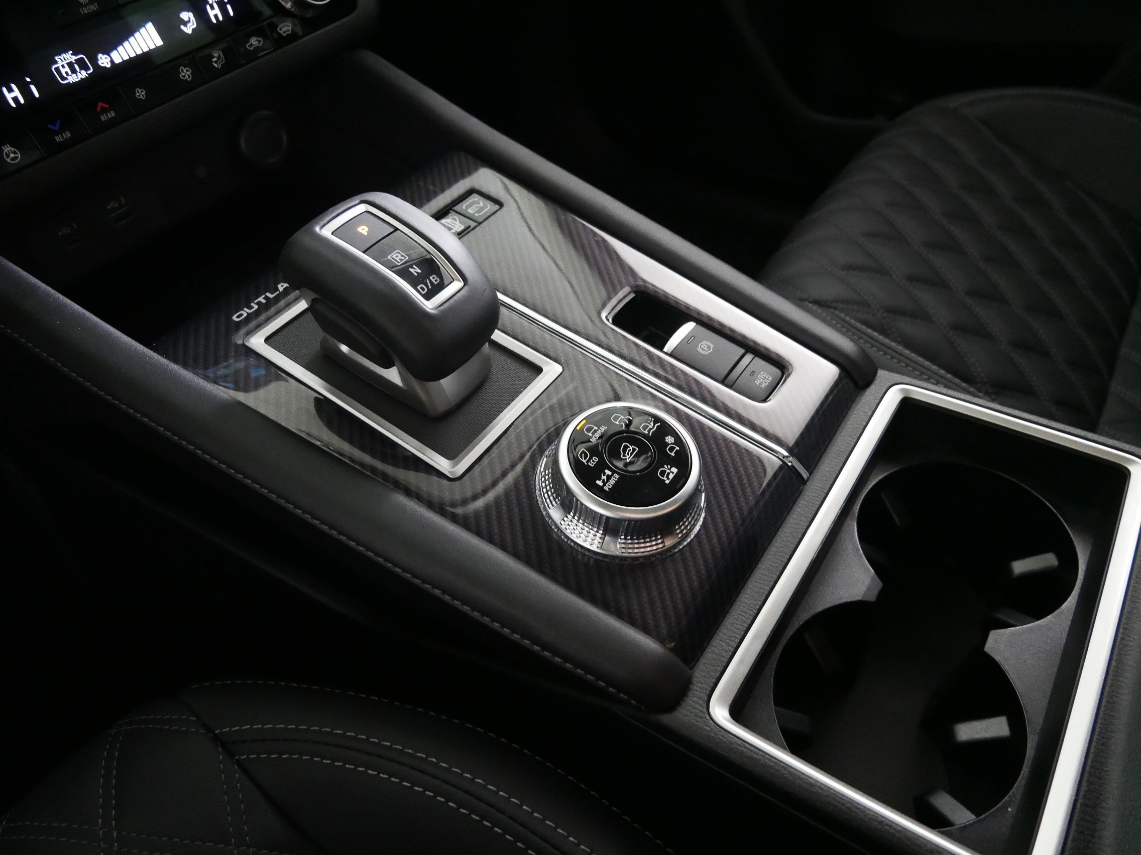 New 2025 Mitsubishi Outlander SEL image 6