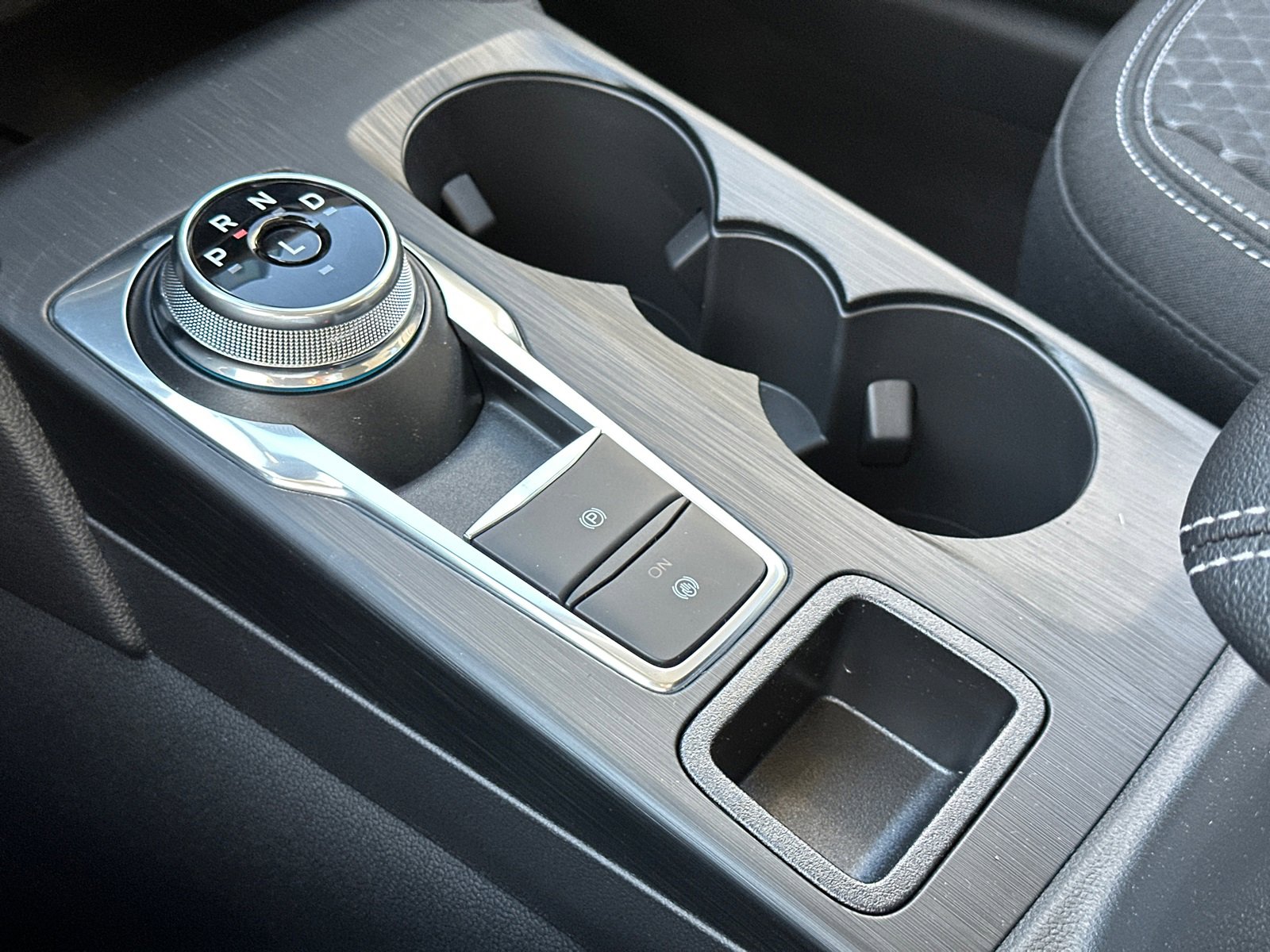 New 2025 Ford Escape Active w/ Tech Pack #1 image 28