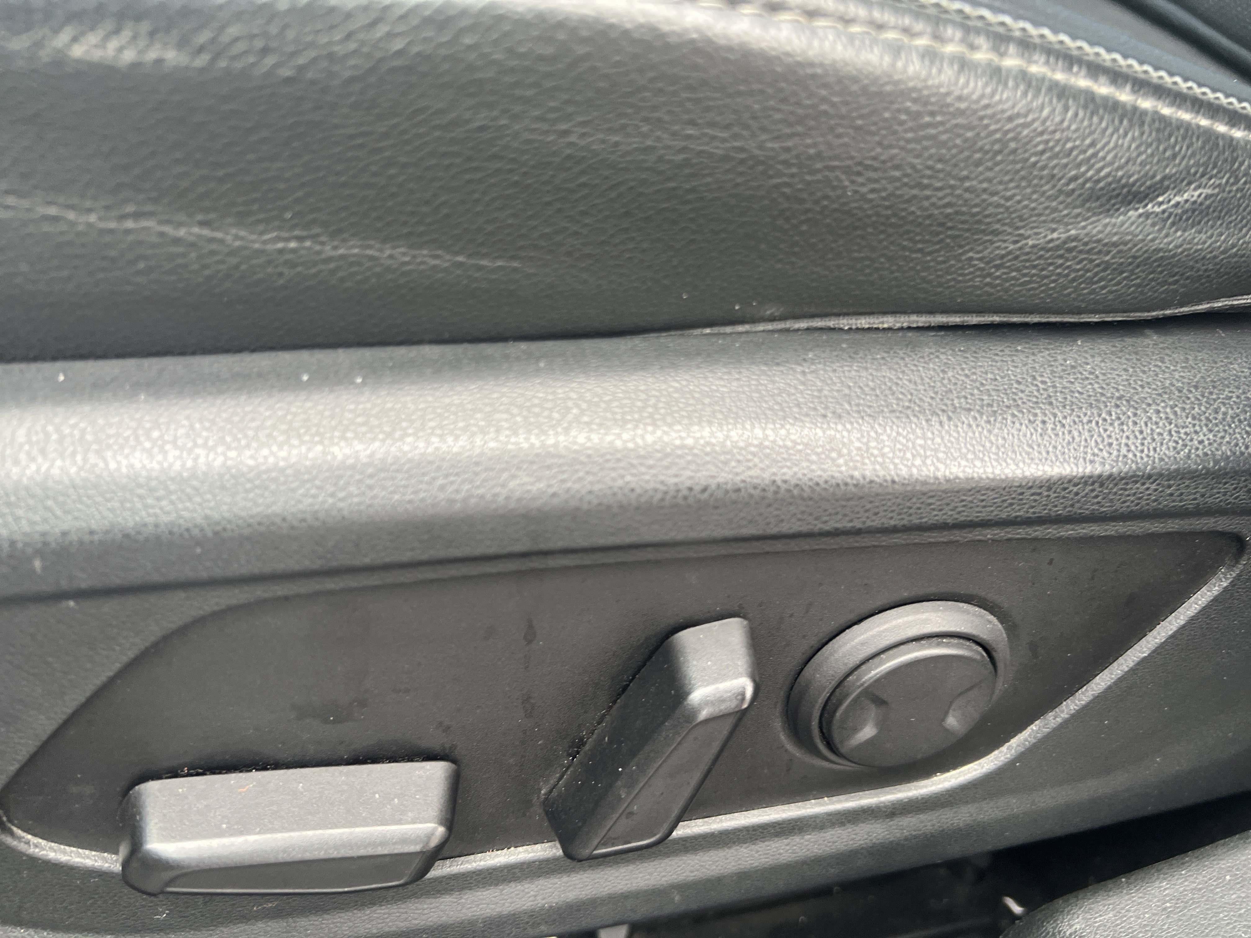 Used 2022 Hyundai Santa Cruz Limited image 21