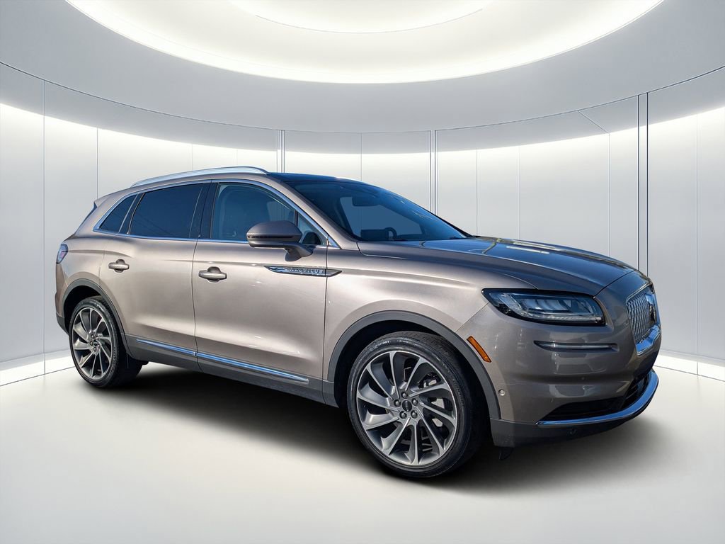 Used 2021 Lincoln Nautilus Reserve w/ Equipment Group 201A image 2