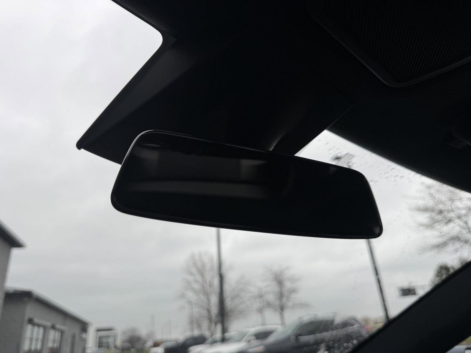 Used 2019 Tesla Model S Performance image 20