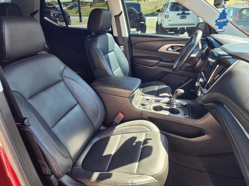Used 2019 Chevrolet Traverse RS image 13