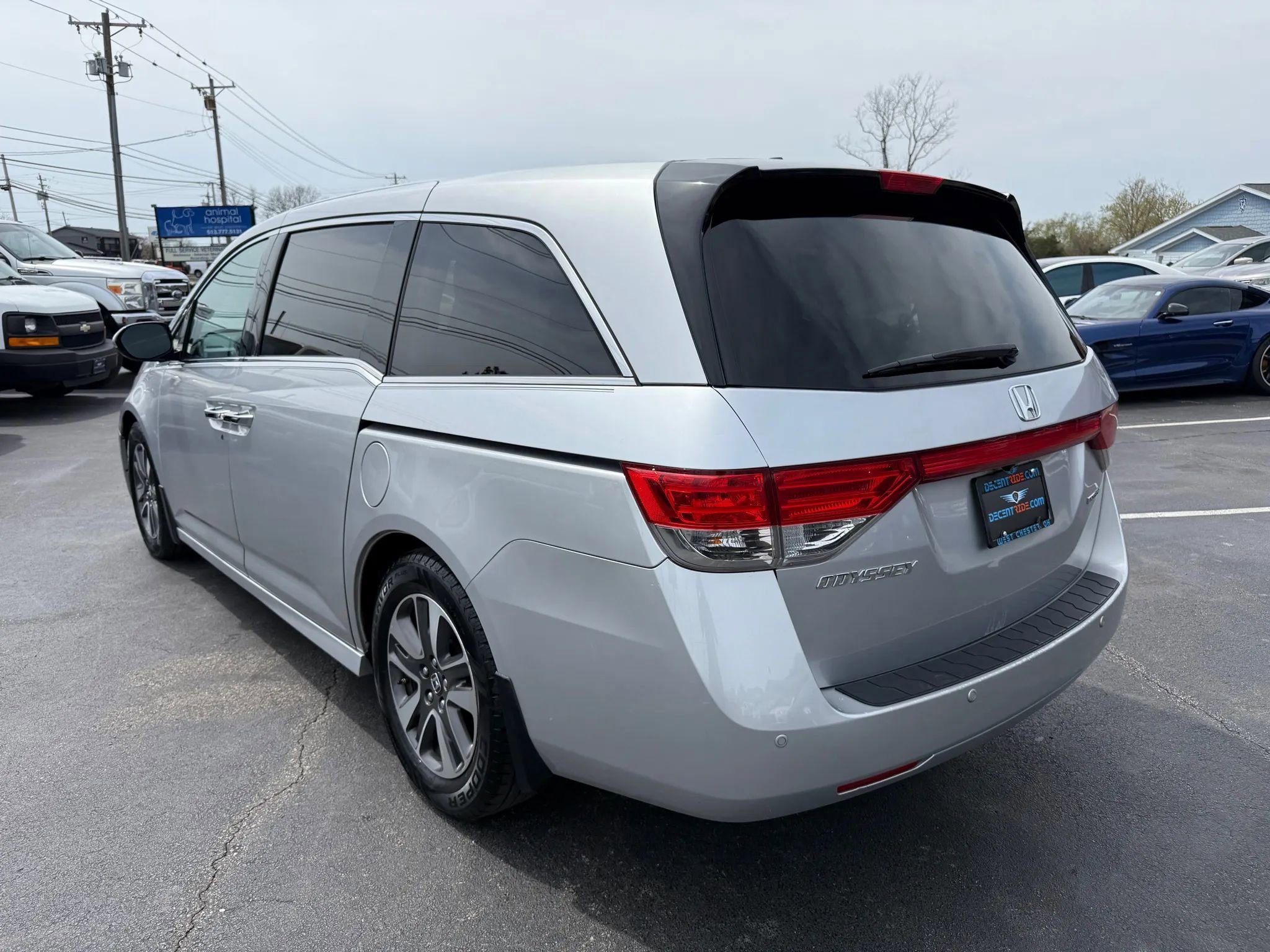 Used 2015 Honda Odyssey Touring Elite image 5