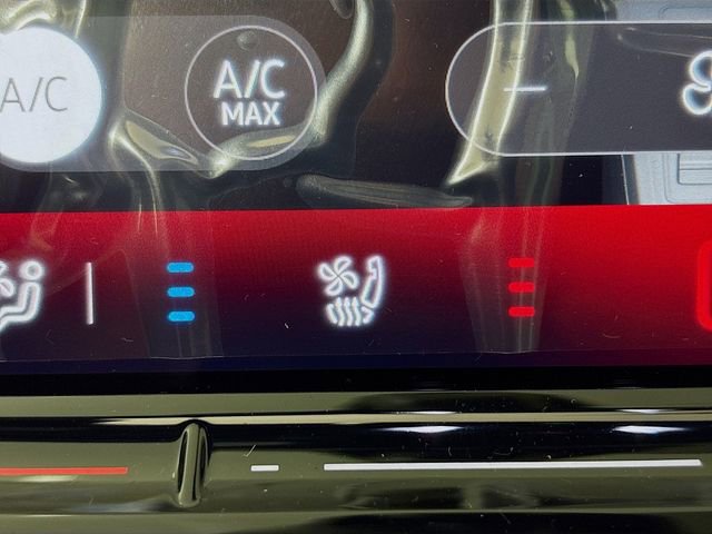 New 2025 Volkswagen GTI SE image 20