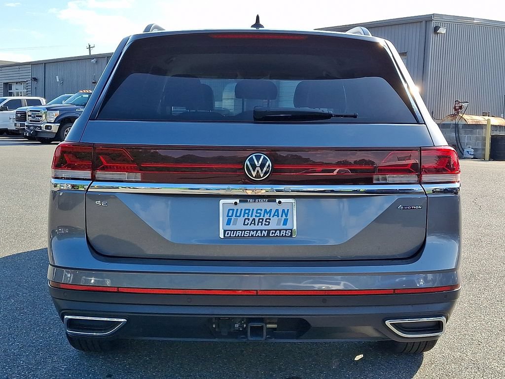 Used 2025 Volkswagen Atlas SE AWD/4WD image 5