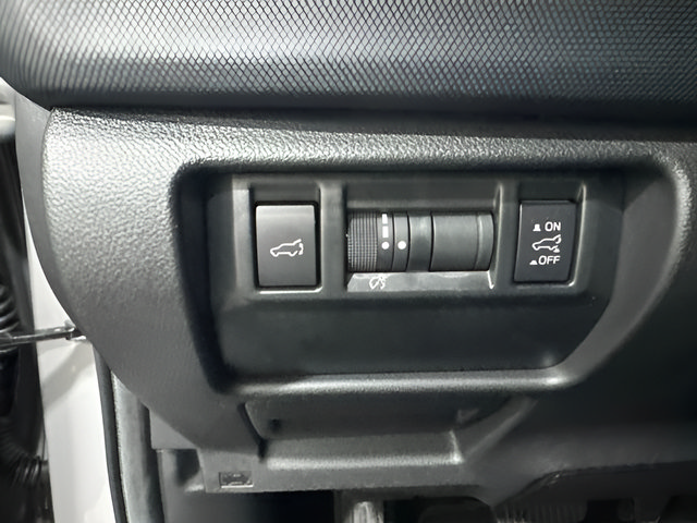 Certified 2026 Subaru Forester Premium w/ Base/Premium Package AWD/4WD image 18