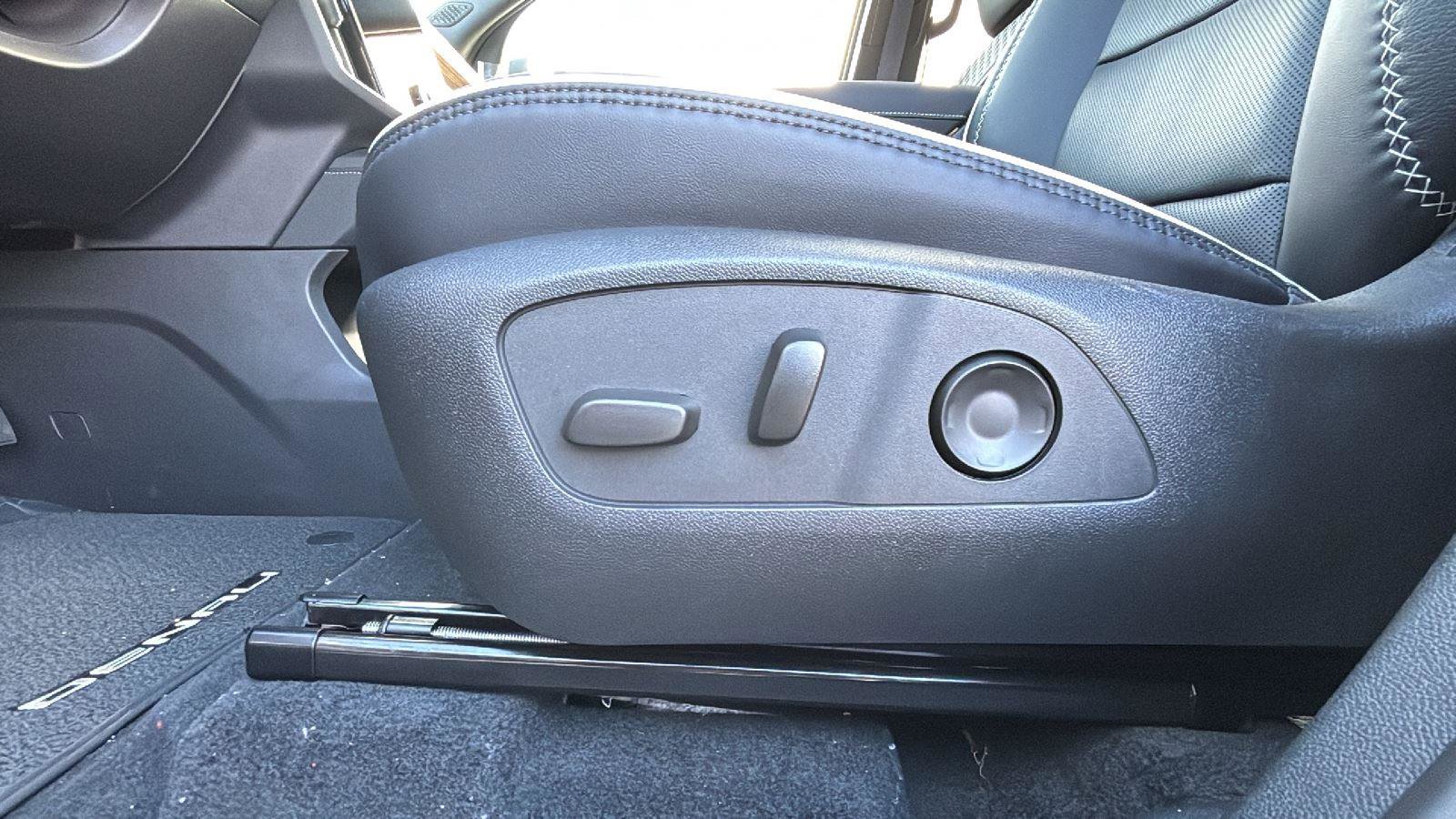 New 2026 GMC Acadia Denali image 24