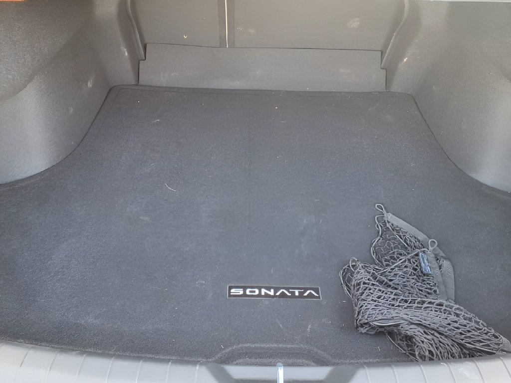 Used 2026 Hyundai Sonata SE FWD image 9