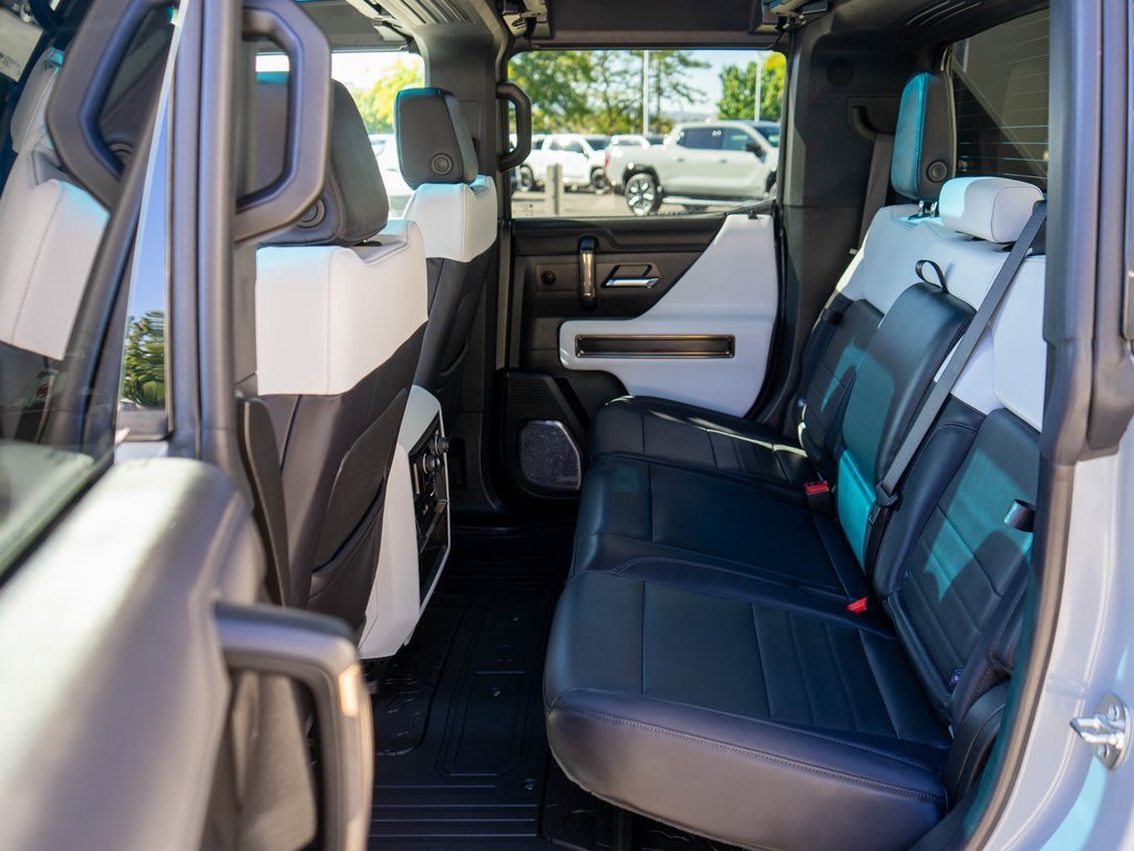 New 2025 GMC Hummer EV 3X w/ LPO, Dark Essentials Package image 13