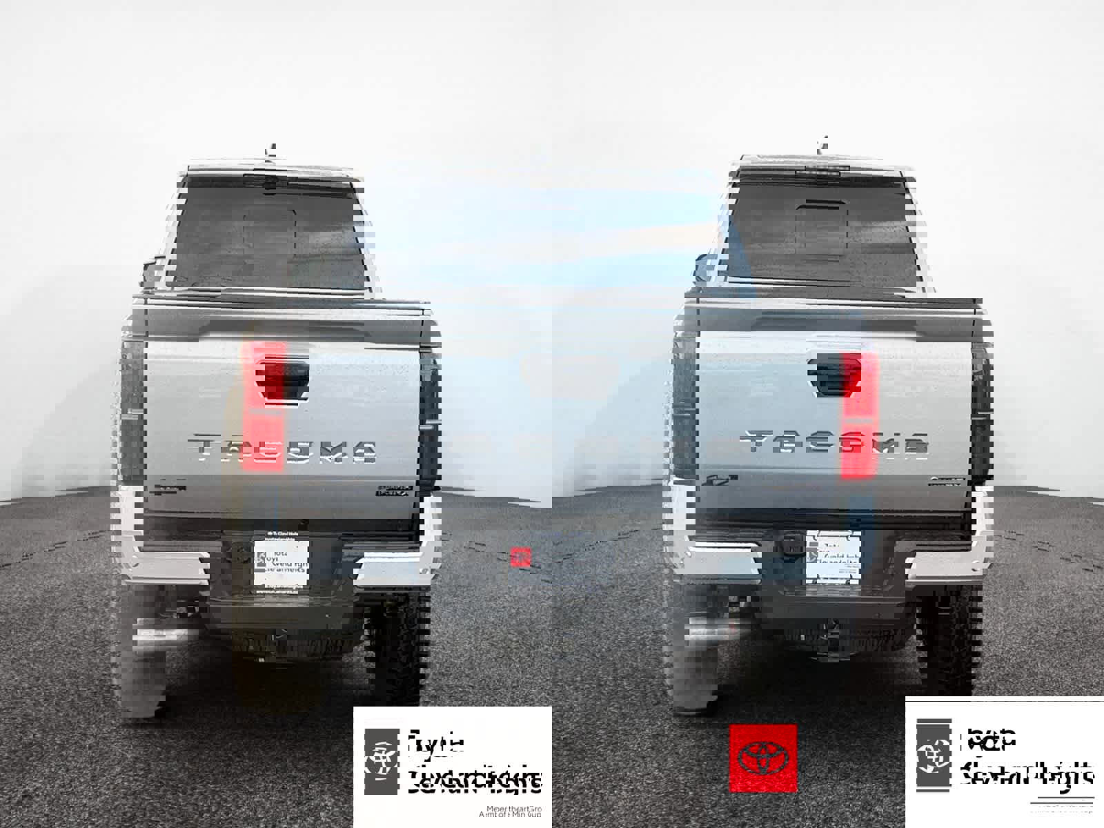 New 2025 Toyota Tacoma TRD Off-Road w/ TRD Off Road Premium Package image 4