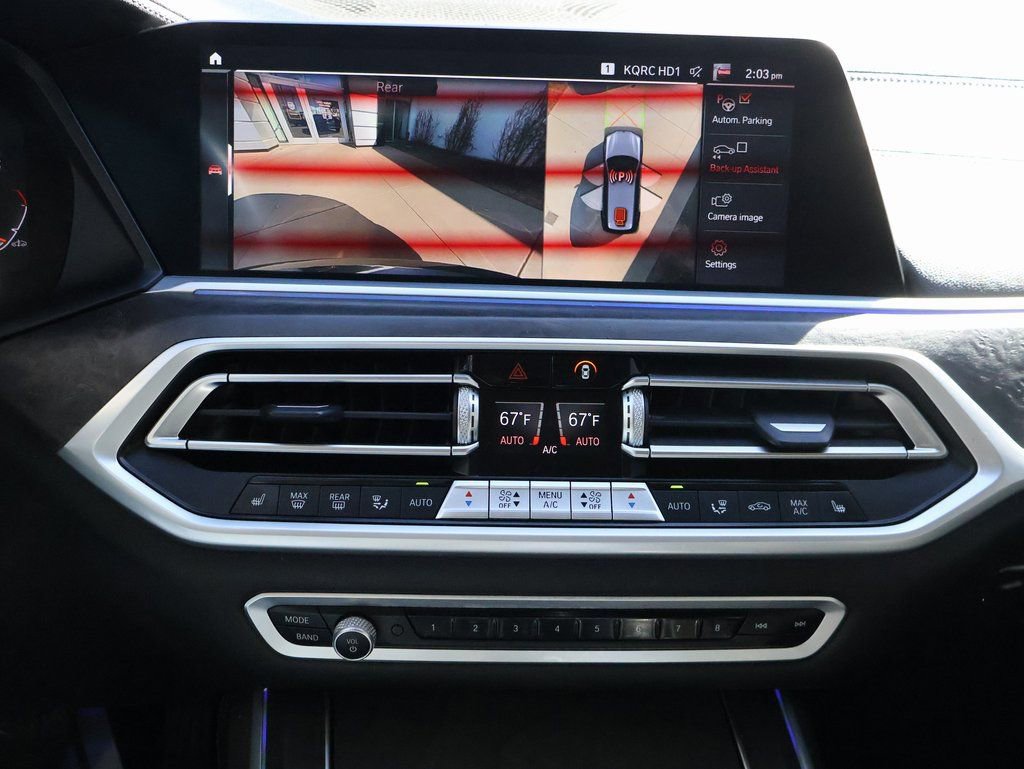 Used 2021 BMW X7 xDrive40i w/ Premium Package image 28