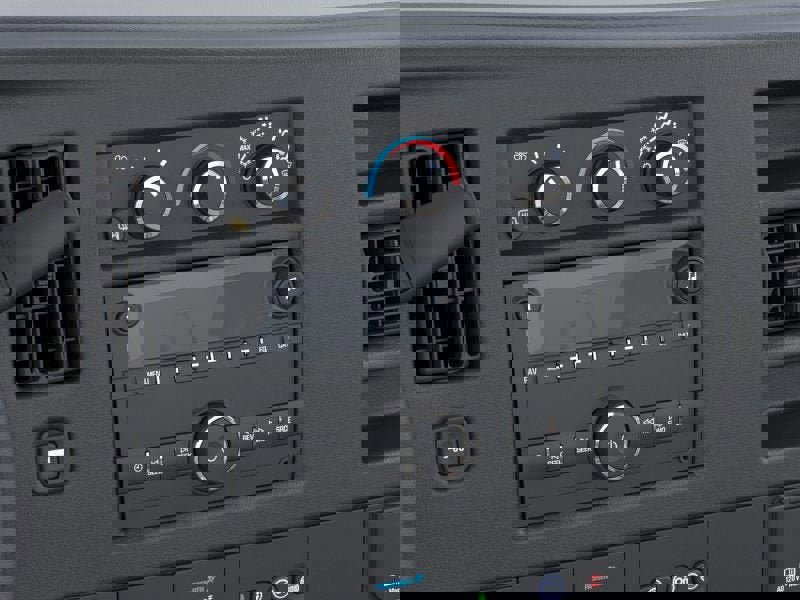 New 2026 Chevrolet Express 3500 image 20