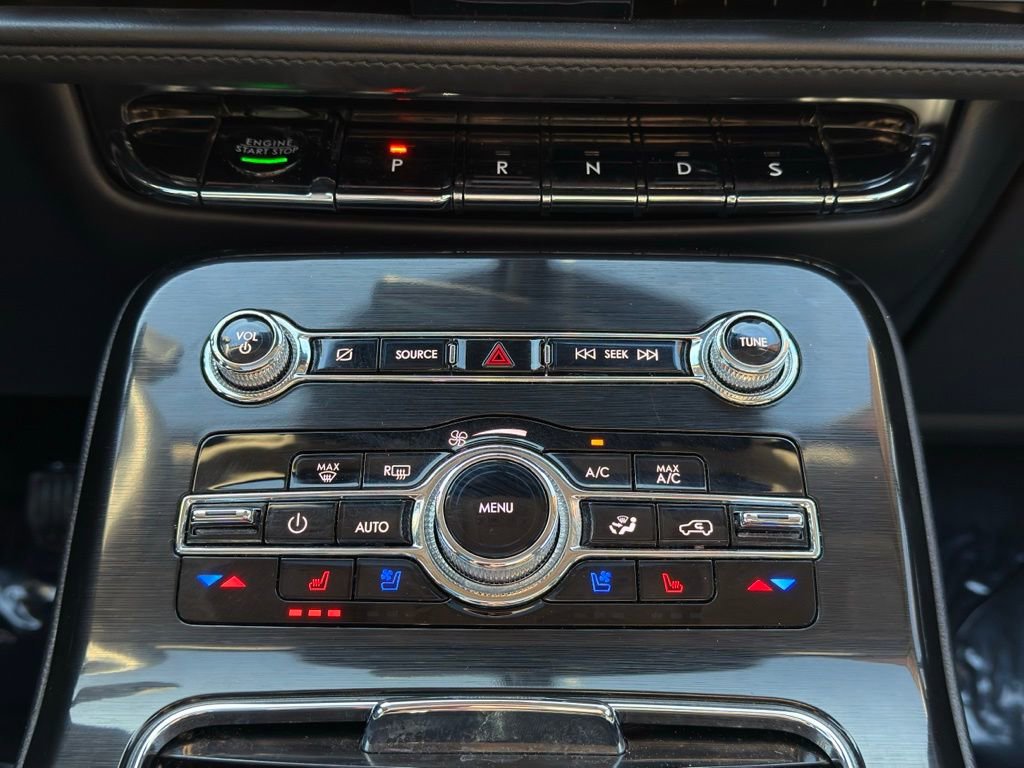 Used 2022 Lincoln Nautilus Reserve image 18