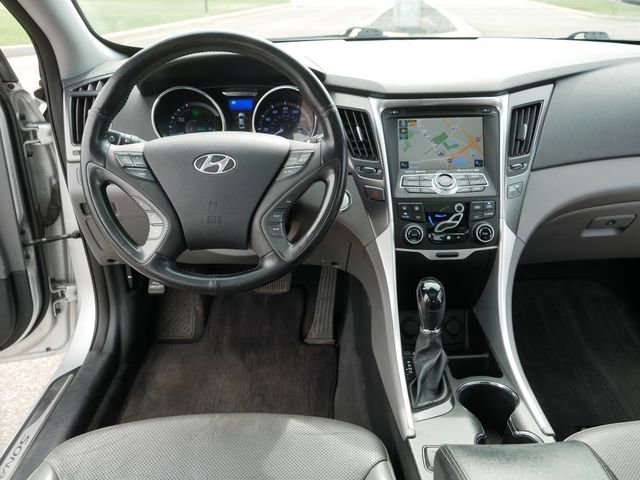 Used 2014 Hyundai Sonata Limited w/ Panoramic Sunroof Package 02 image 21