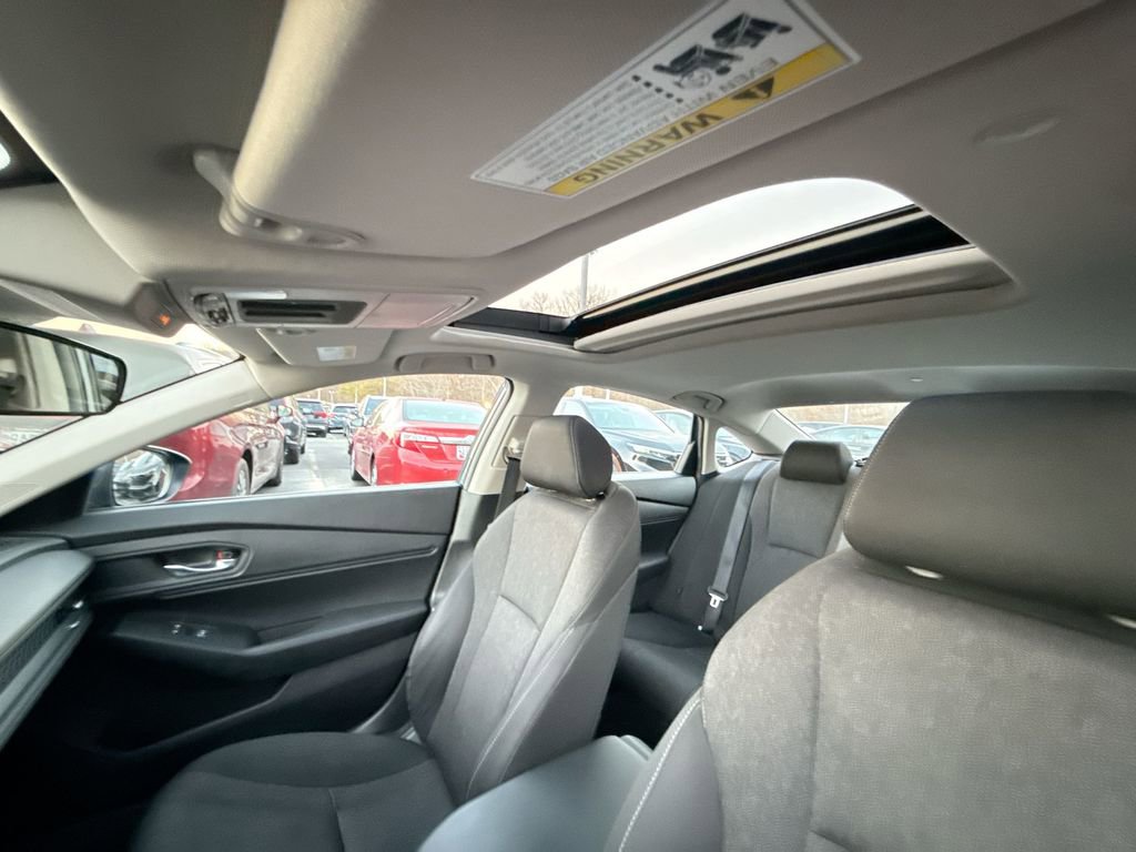 Used 2024 Honda Accord EX image 16