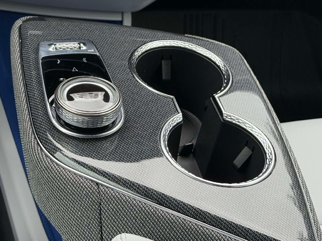 New 2027 Cadillac Optiq Luxury RWD image 6
