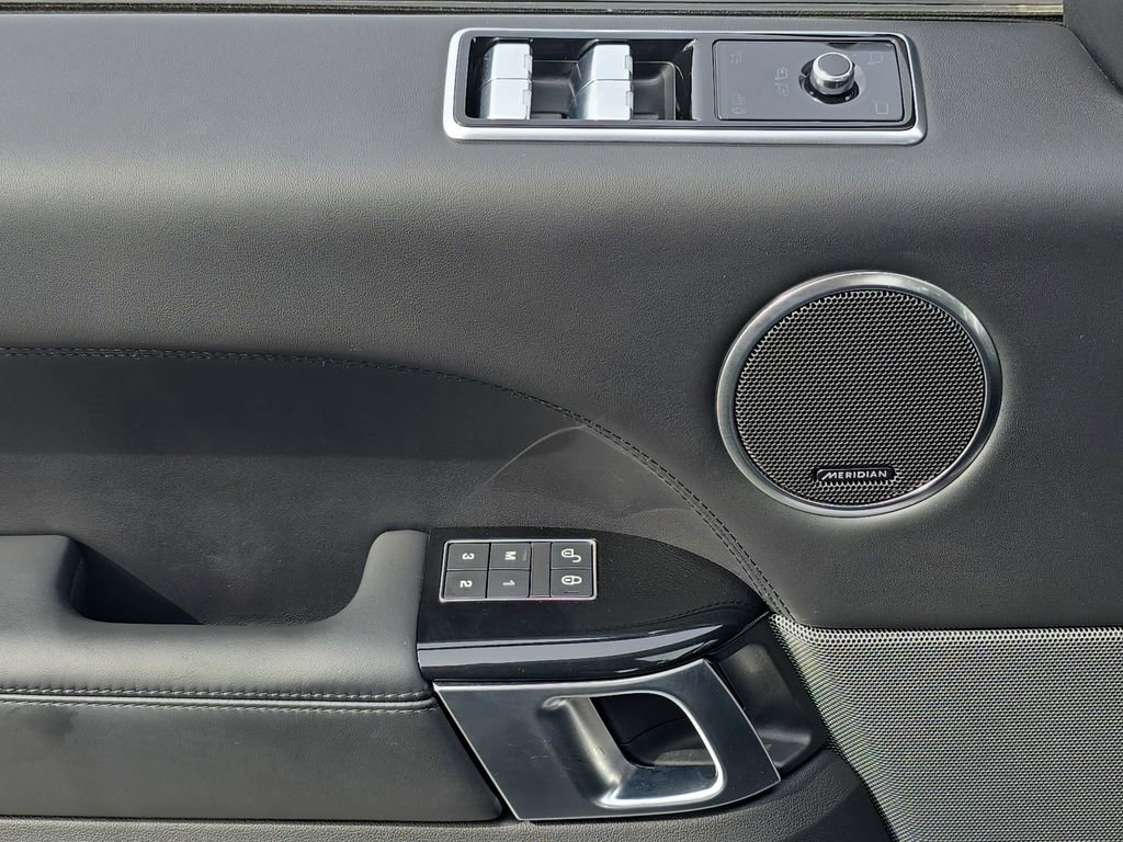 Used 2020 Land Rover Range Rover Sport HSE Dynamic image 33