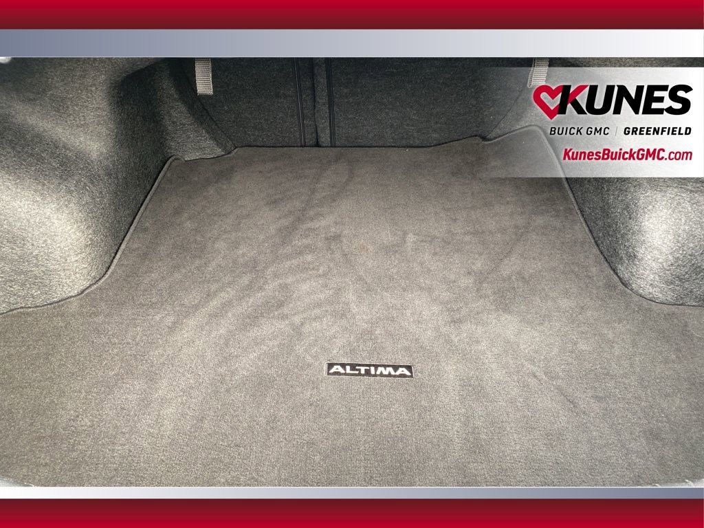 Used 2025 Nissan Altima 2.5 SV image 35