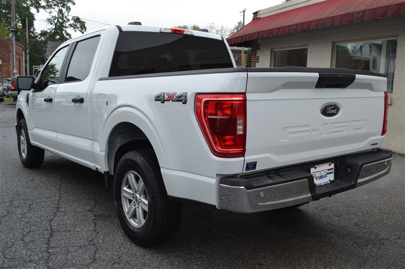 Used 2022 Ford F150 XLT image 3