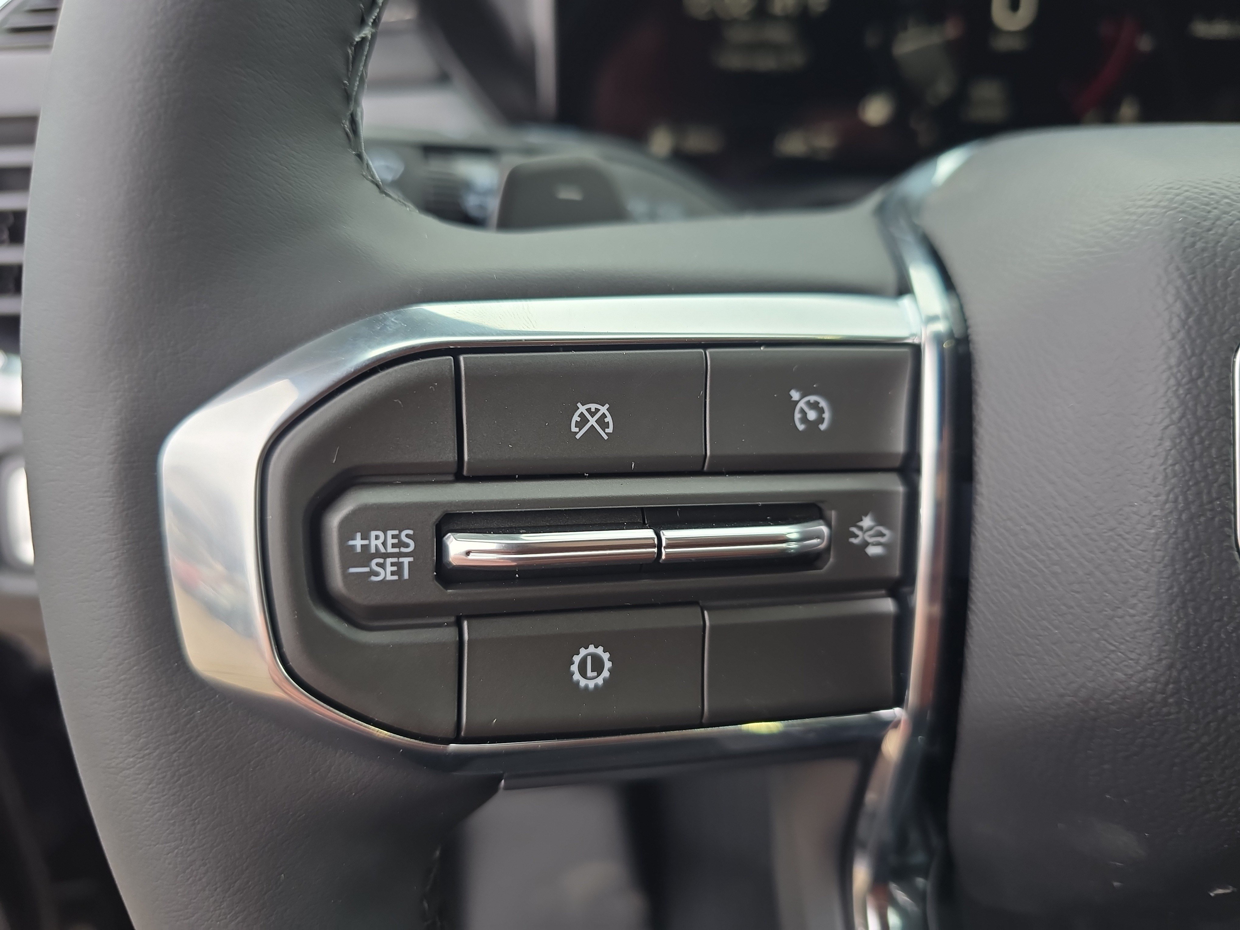 New 2026 GMC Acadia Elevation AWD/4WD image 24